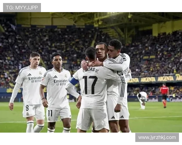 西甲头条：巴萨震撼逆袭皇马 卫冕之路再添强劲动力